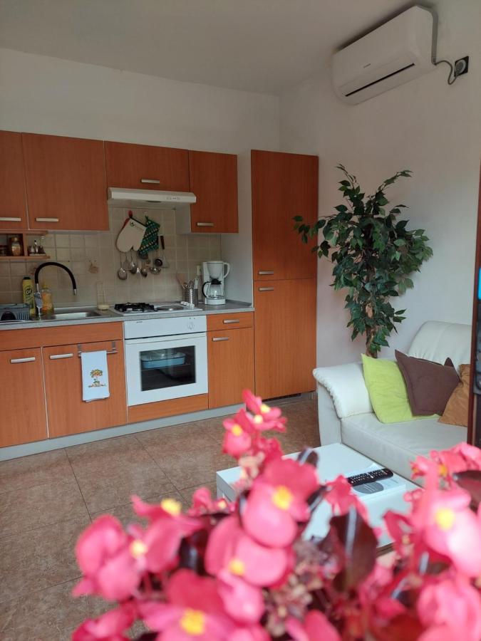 Apartman Gina لابين المظهر الخارجي الصورة