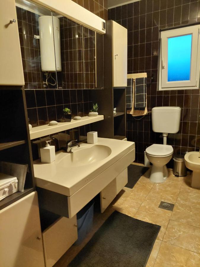 Apartman Gina لابين المظهر الخارجي الصورة