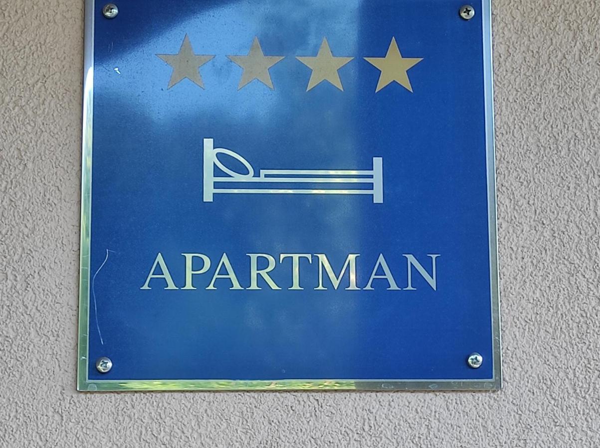 Apartman Gina لابين المظهر الخارجي الصورة